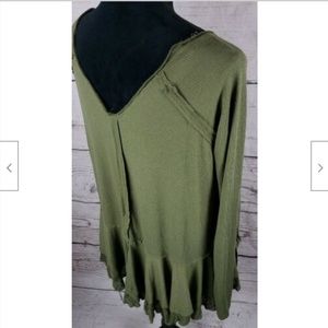 Free People Long Sleeve T Shirt Green V Neck Oversized Relaxed Fit Top Boho Chic